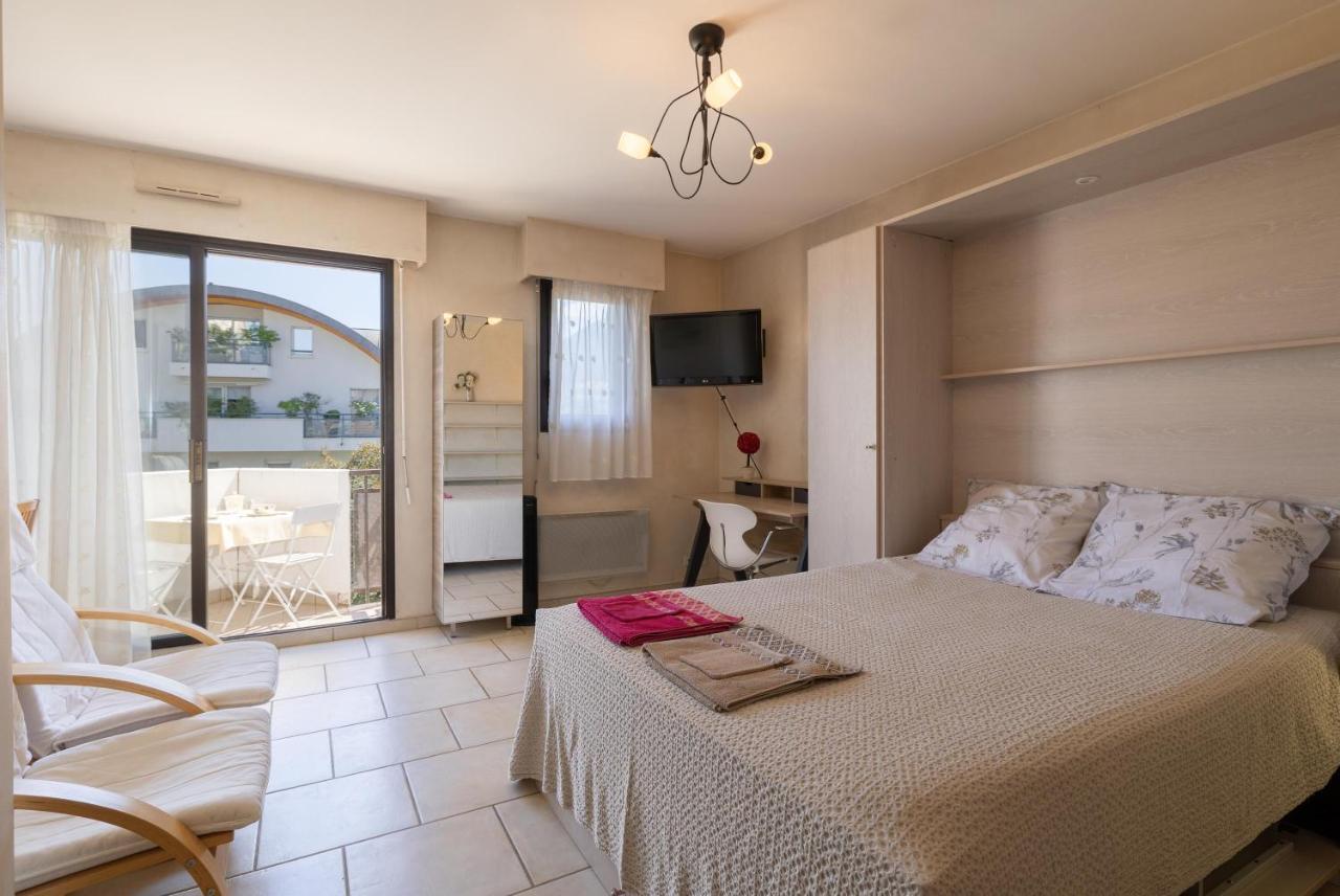 Appartement Proche Lac Et Commerces Annecy Ngoại thất bức ảnh